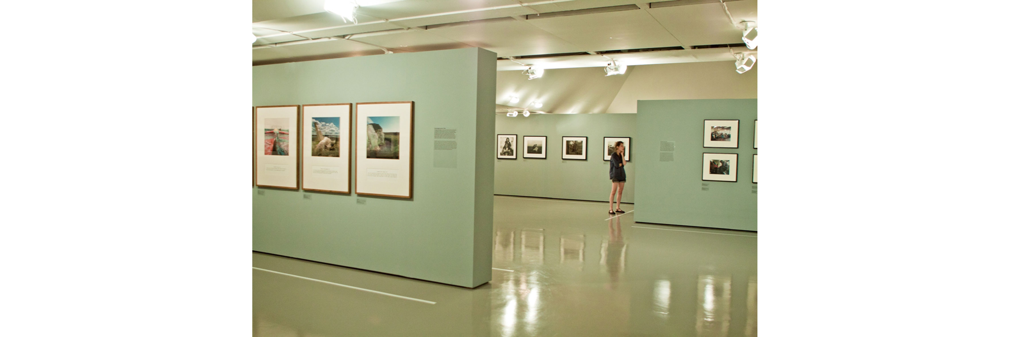 Observers: Photographers of the British scene from the 1930s to now