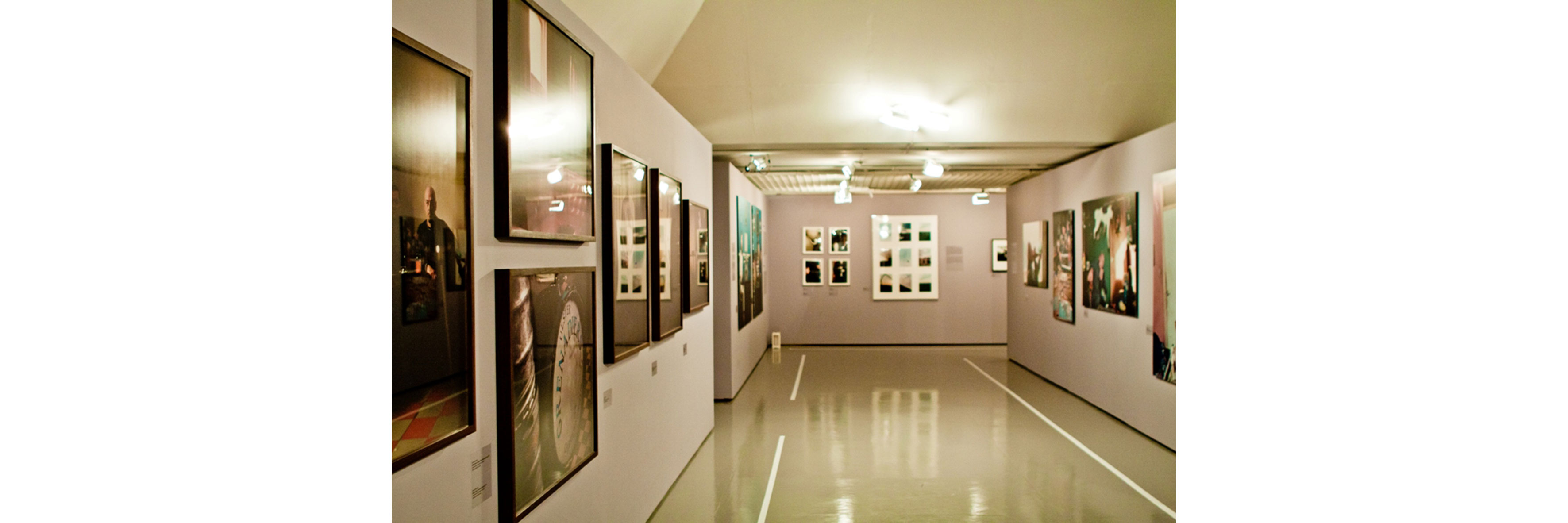 Observers: Photographers of the British scene from the 1930s to now